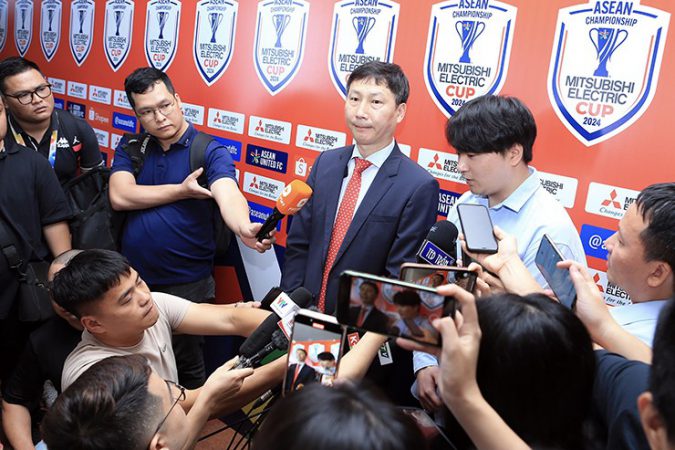 HLV Kim Sang Sik: Nếu chuẩn bị tốt, ĐT Việt Nam sẽ vô địch AFF Cup